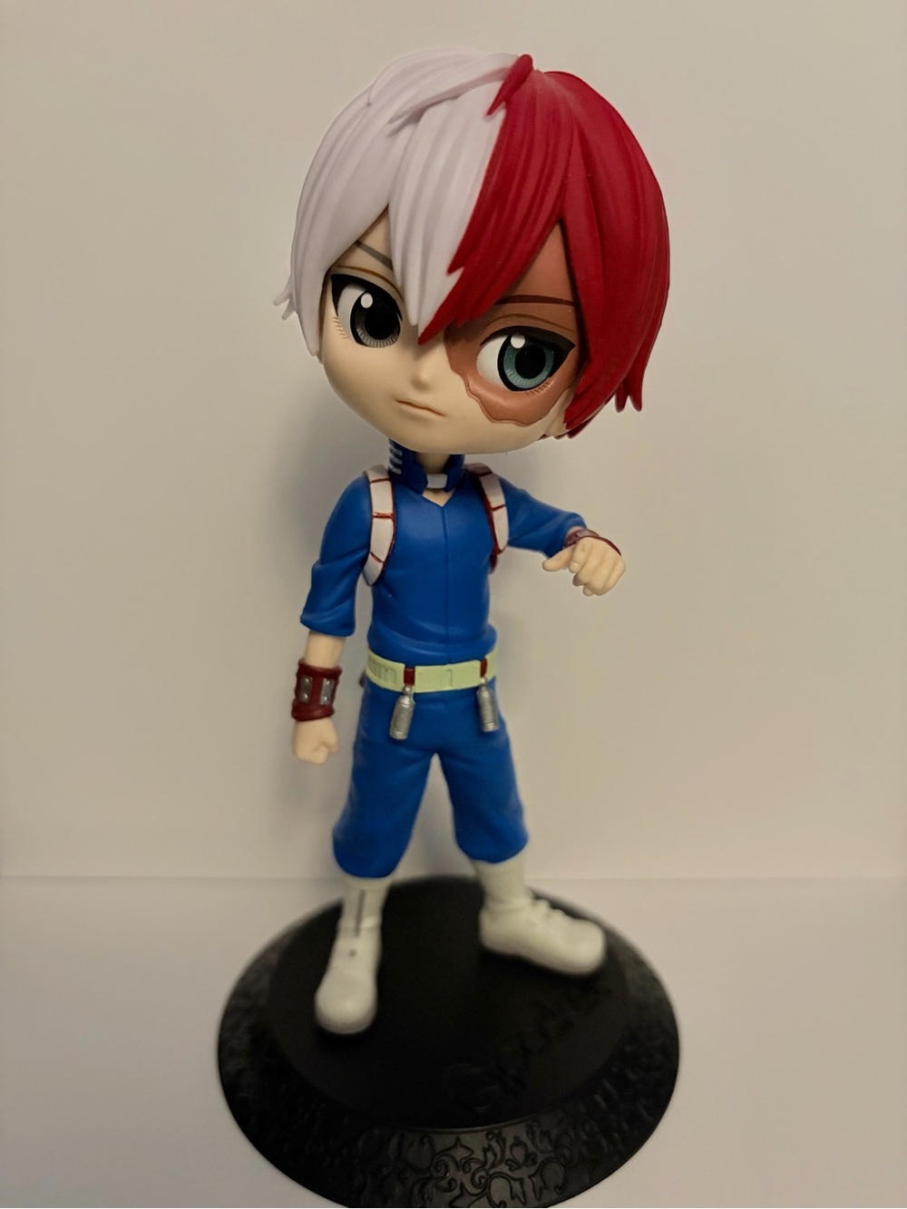 Shoto Todoroki Collectible Figure - Red & White Hair, Blue Outfit
